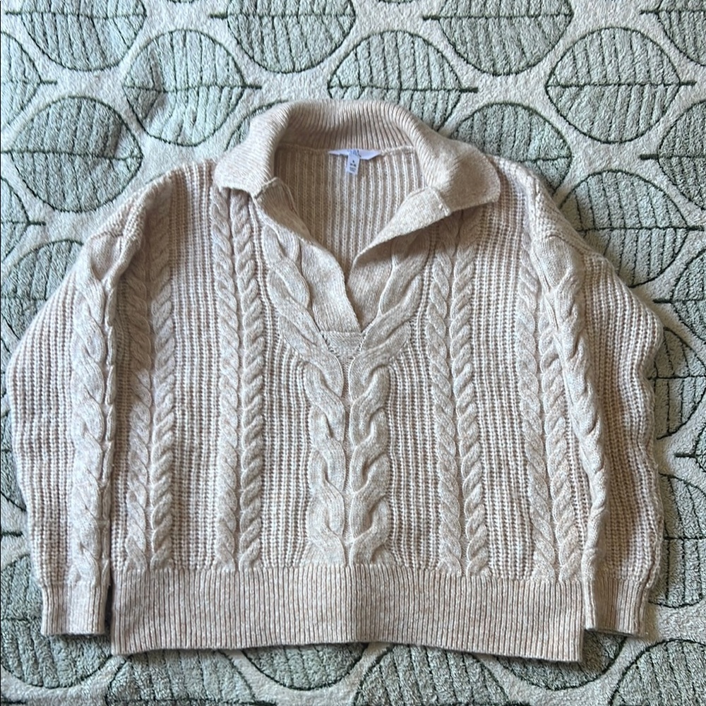 Time and Tru V-Neck Cable Knit Sweater - Cream